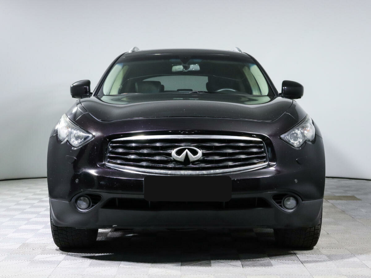 Infiniti FX37, 2011