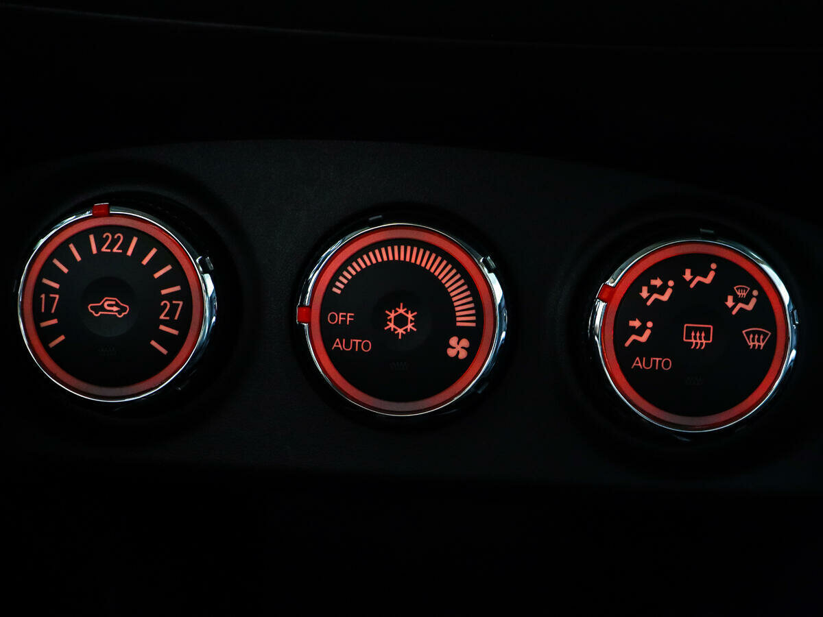 Mitsubishi Outlander, 2011