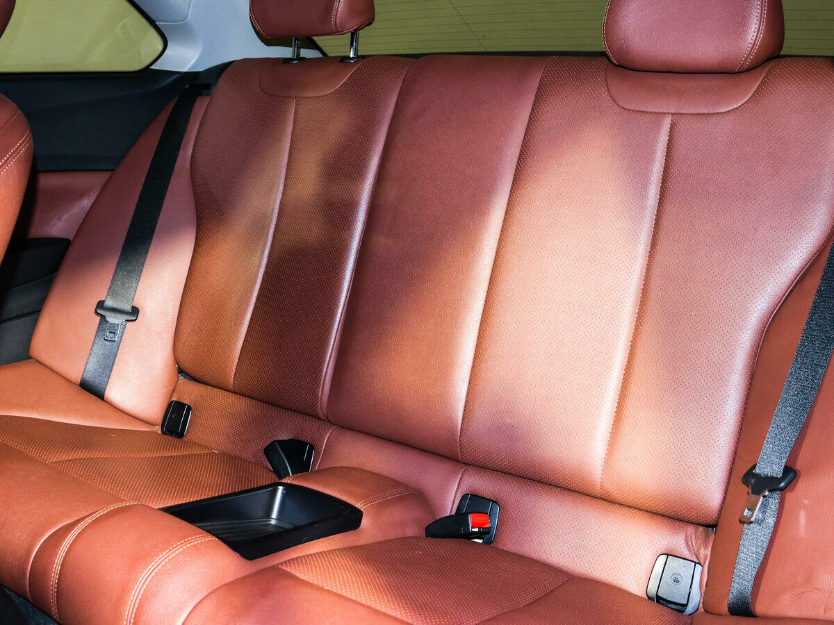 BMW 2 серии 220d, 2014