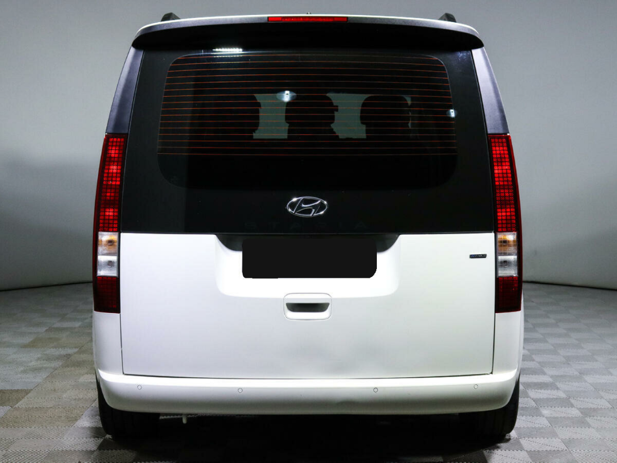 Hyundai Staria, 2021