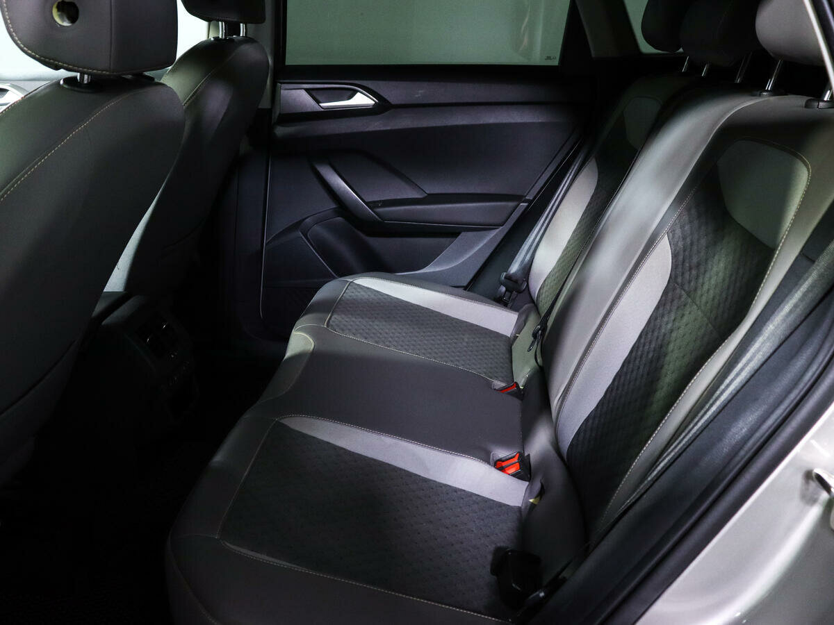 Volkswagen Taos, 2021