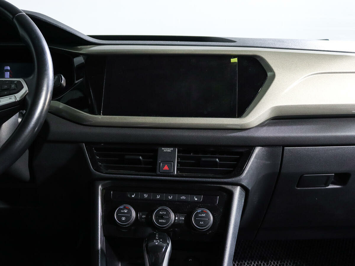 Volkswagen Taos, 2021