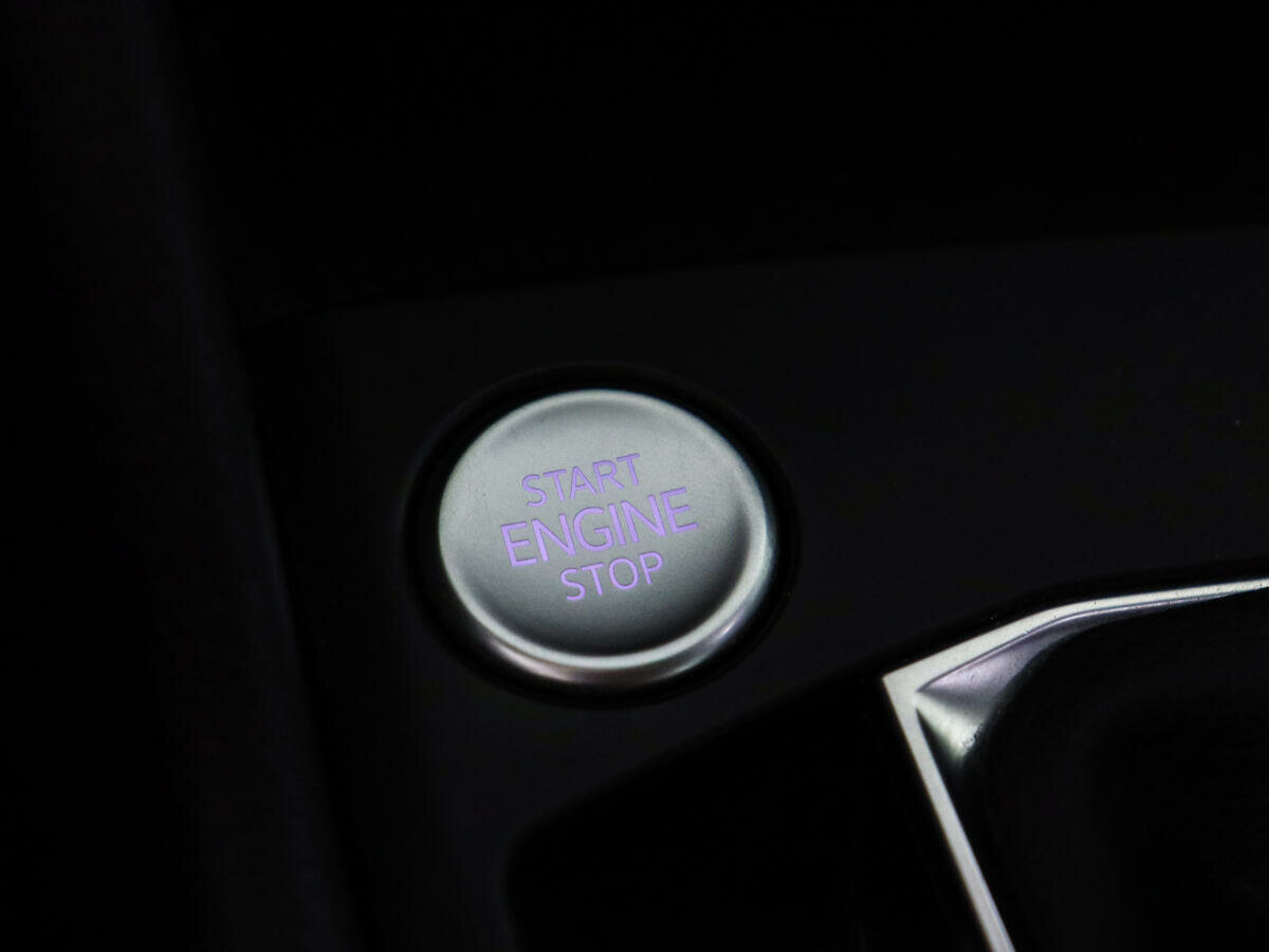 Volkswagen Taos, 2021