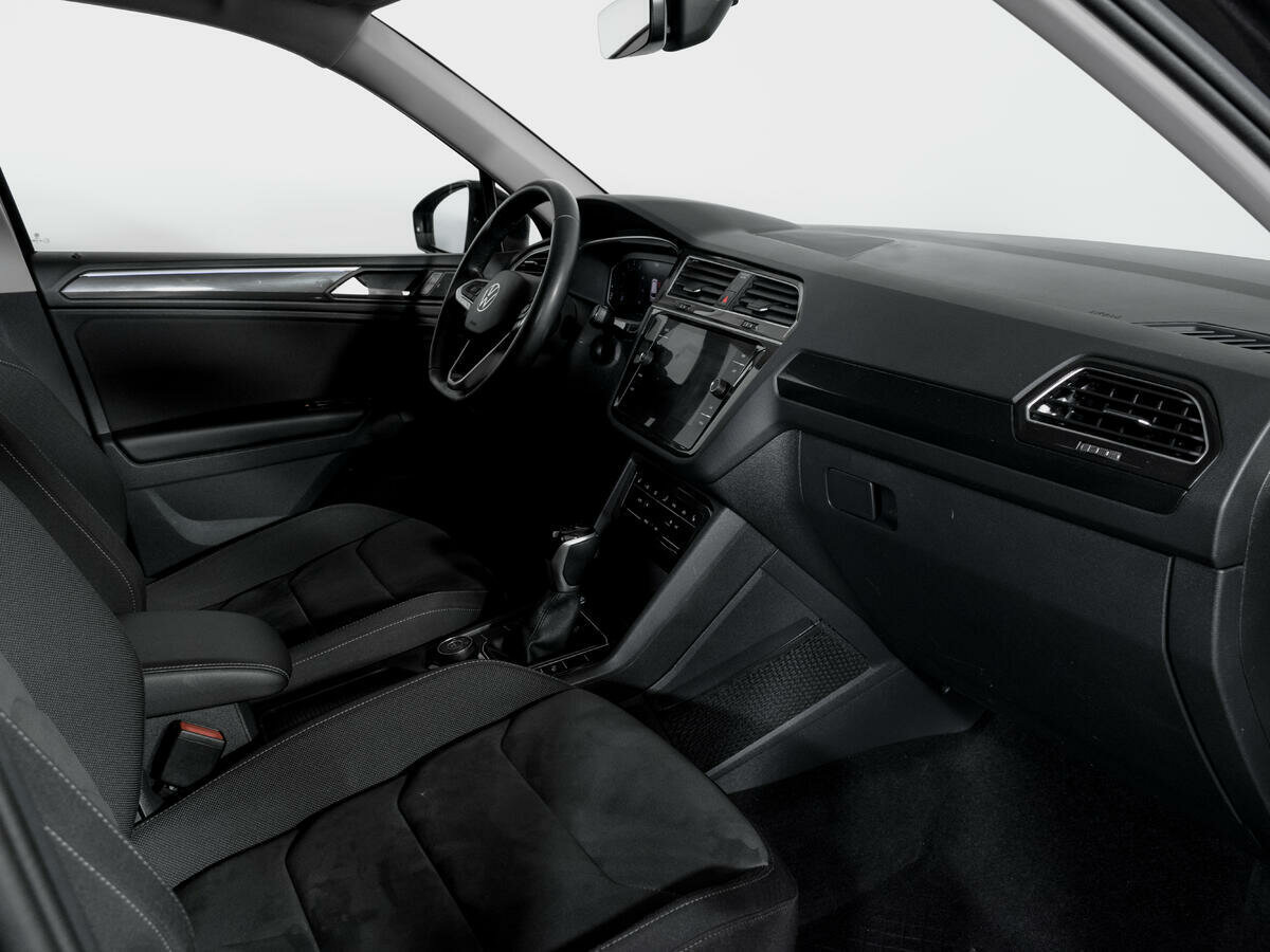 Volkswagen Tiguan, 2021