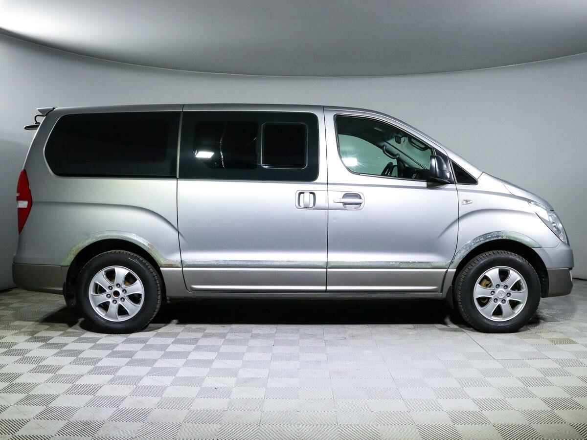 Hyundai Grand Starex, 2016