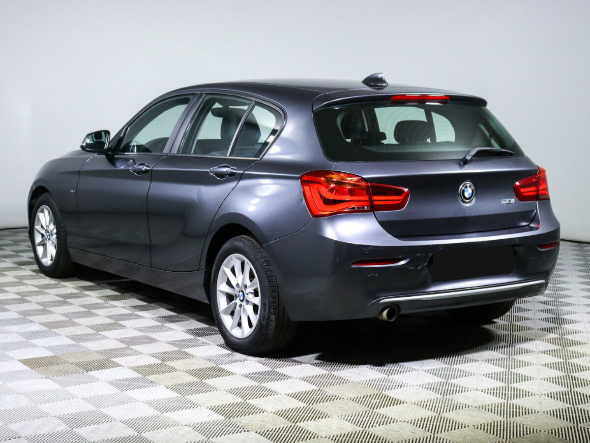 BMW 1 серии 118i, 2015