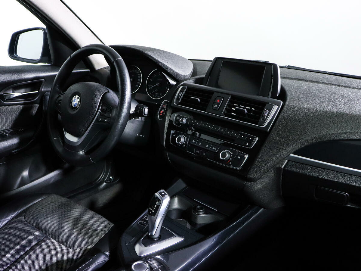 BMW 1 серии 118i, 2015