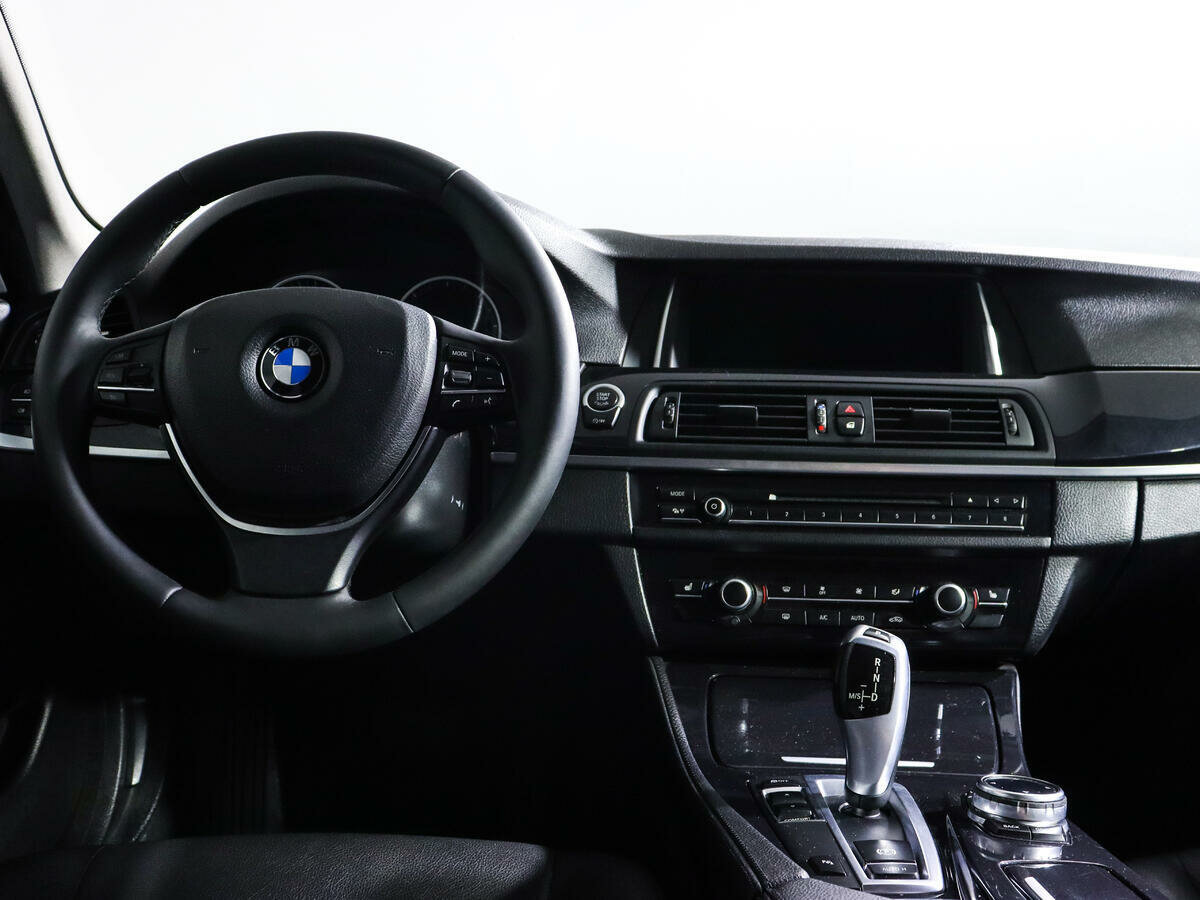 BMW 5 серии 520d, 2016
