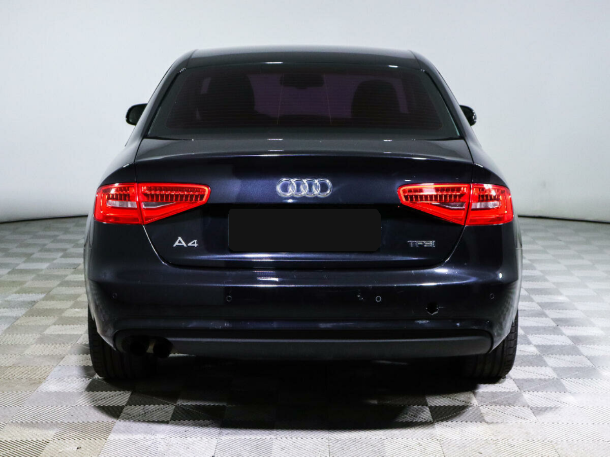 Audi A4, 2013