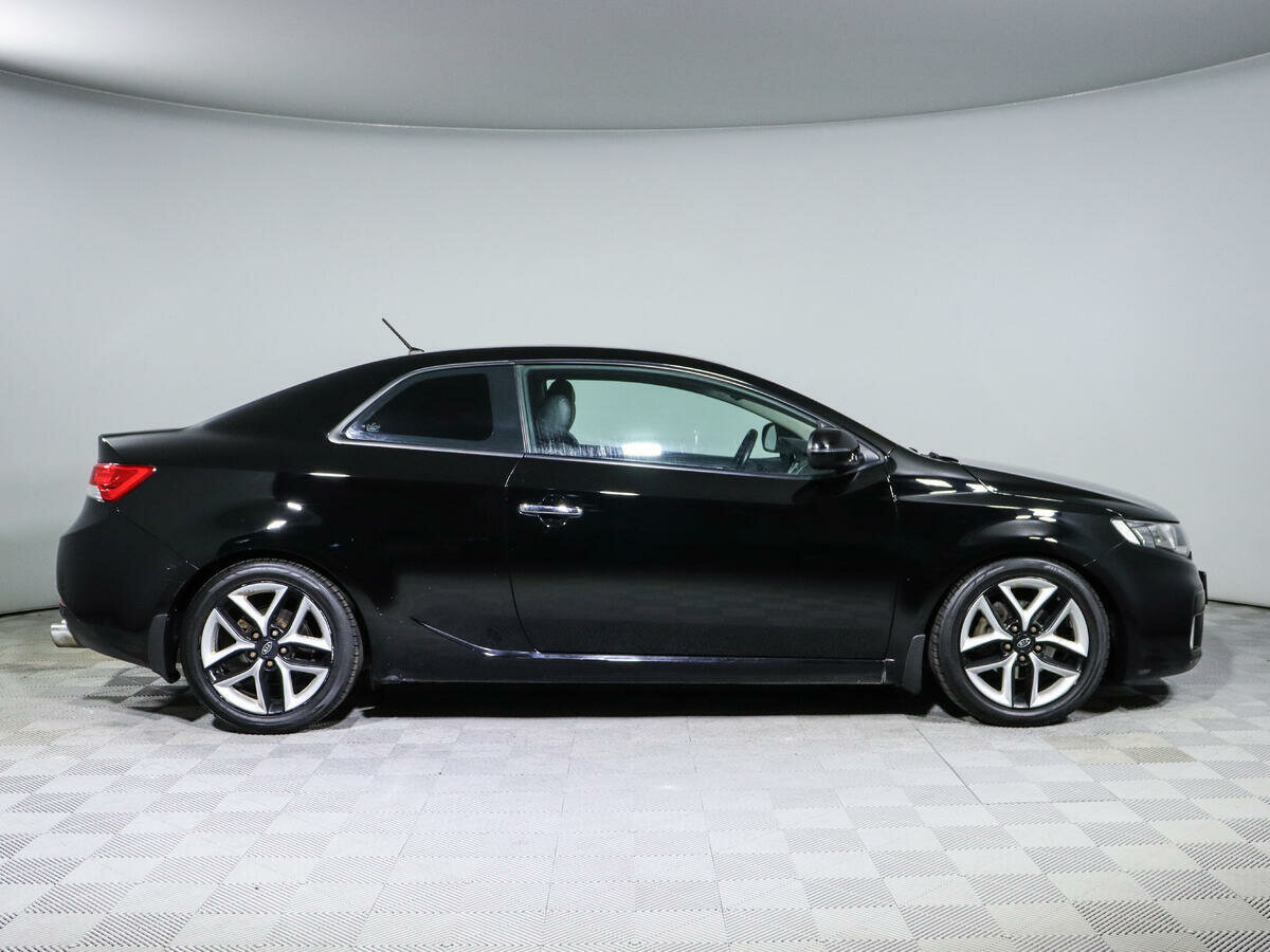 Kia Cerato Koup, 2011