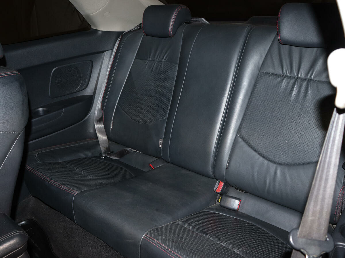 Kia Cerato Koup, 2011