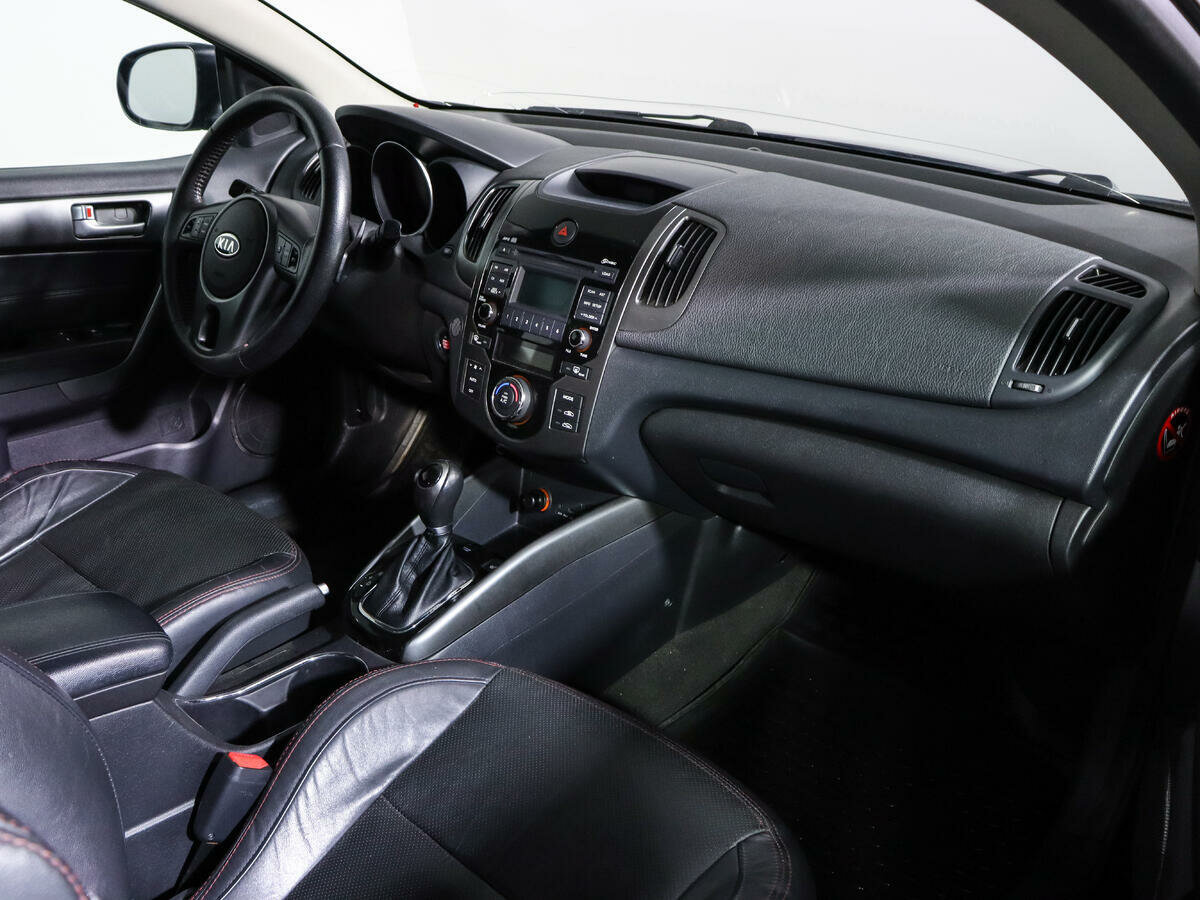 Kia Cerato Koup, 2011