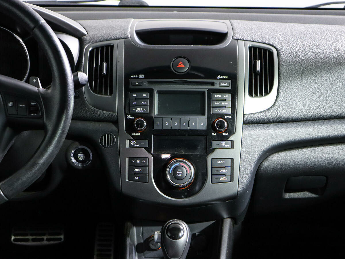 Kia Cerato Koup, 2011