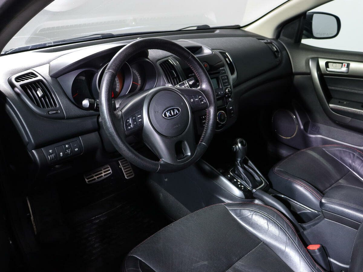 Kia Cerato Koup, 2011