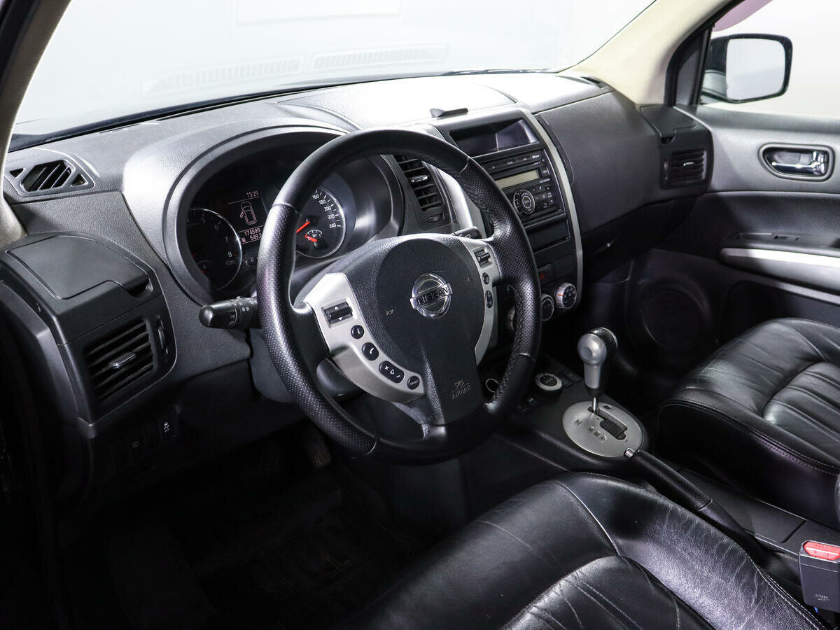 Nissan X-Trail, 2011