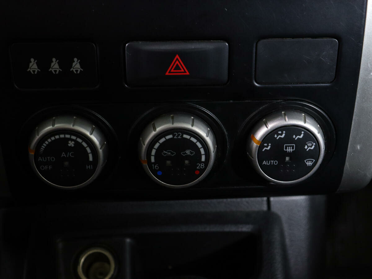 Nissan X-Trail, 2011