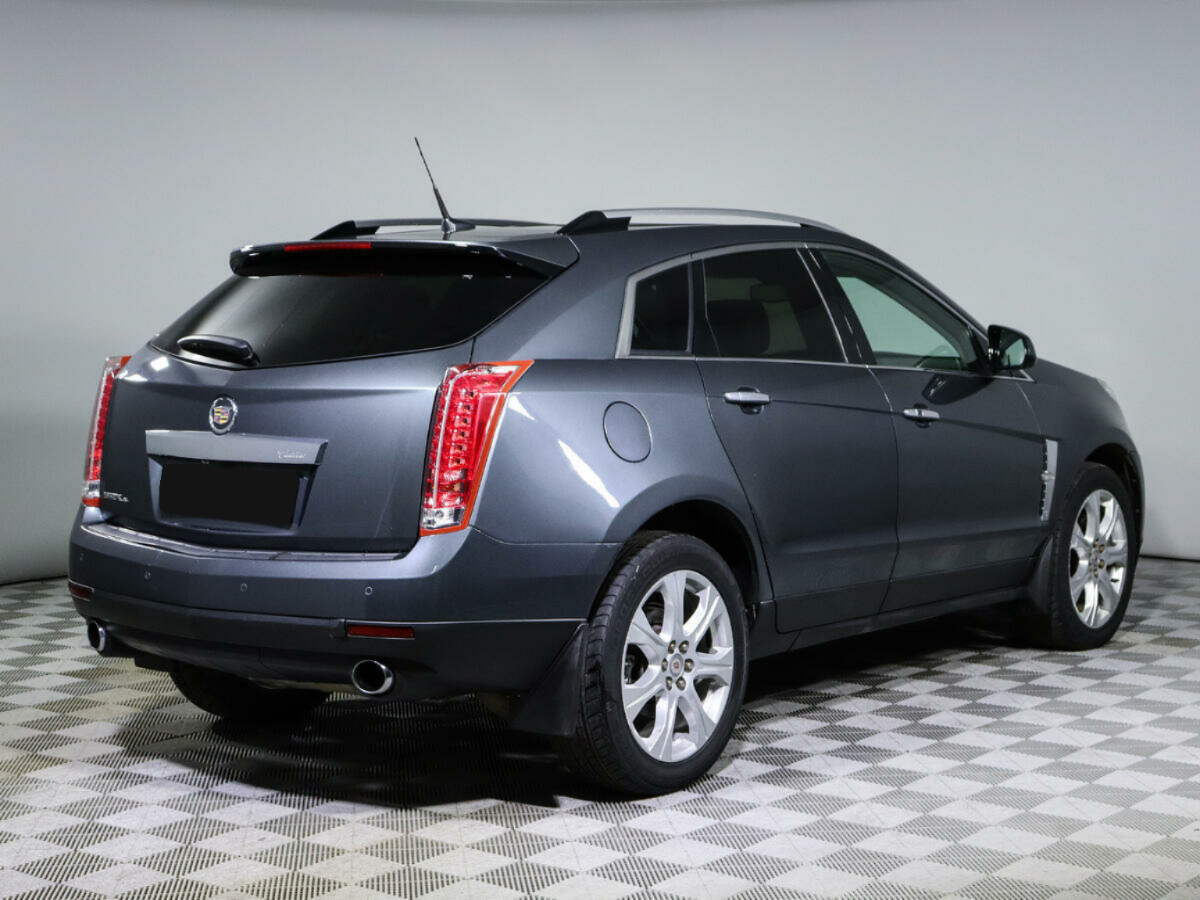 Cadillac SRX, 2011