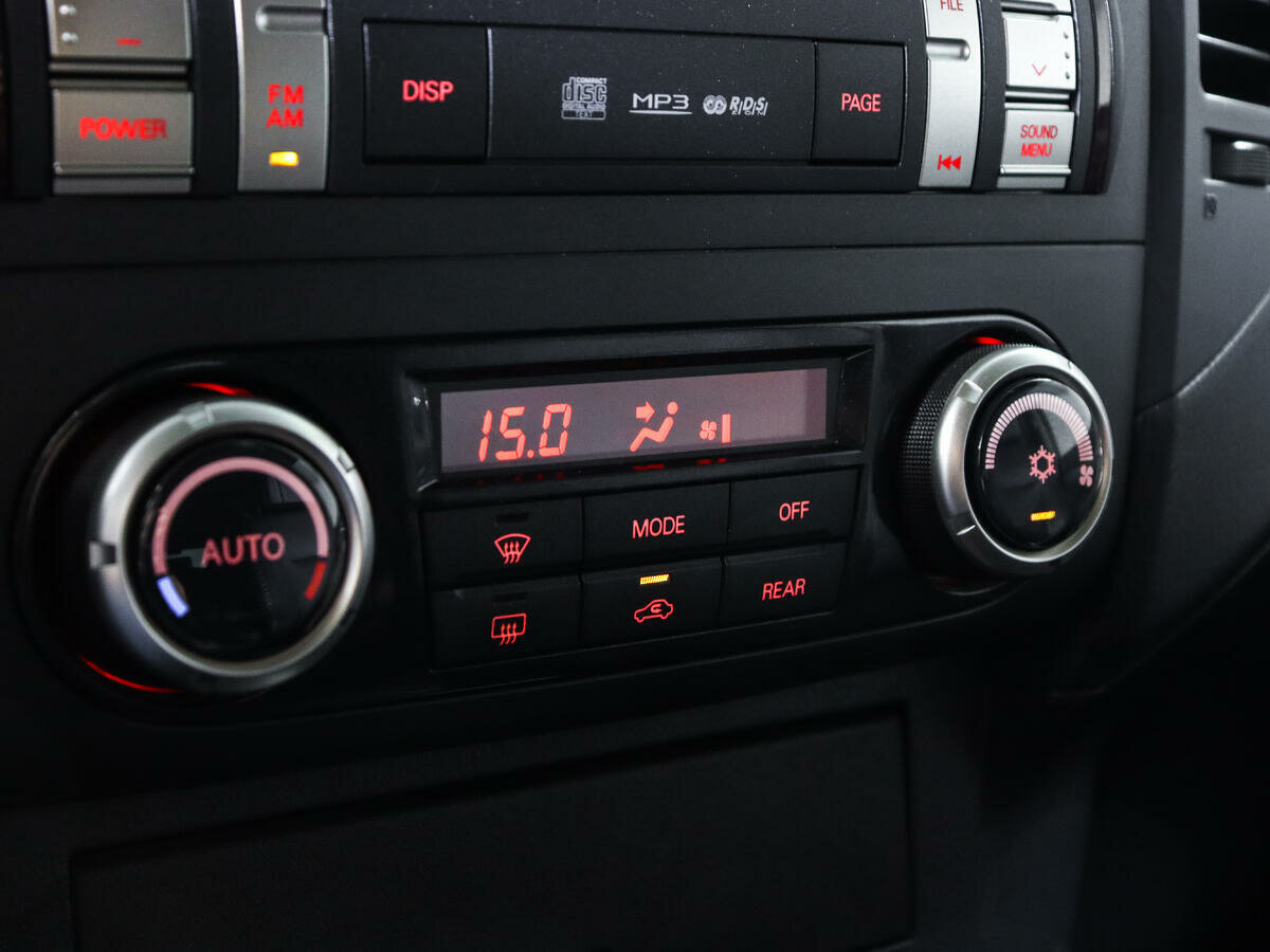 Mitsubishi Pajero, 2013