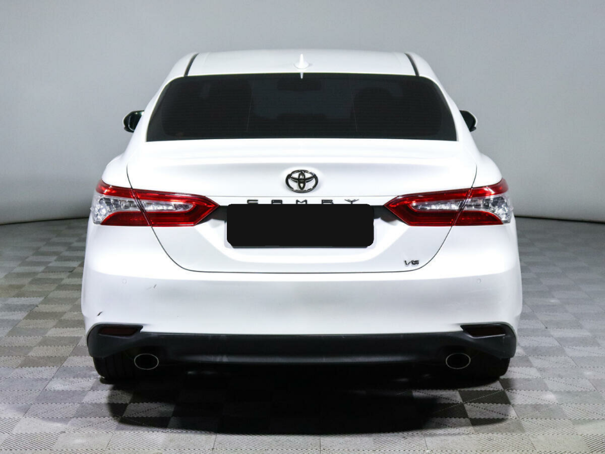 Toyota Camry, 2019