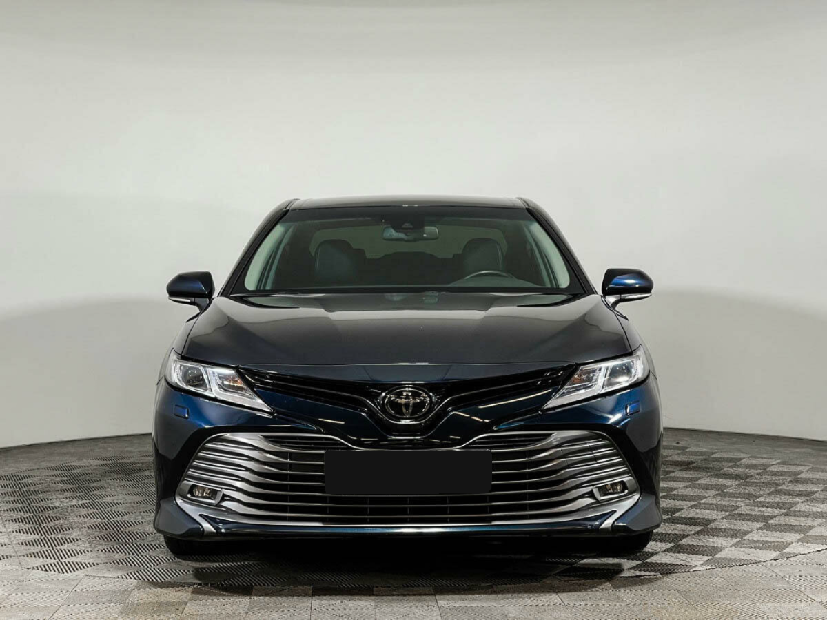 Toyota Camry, 2020