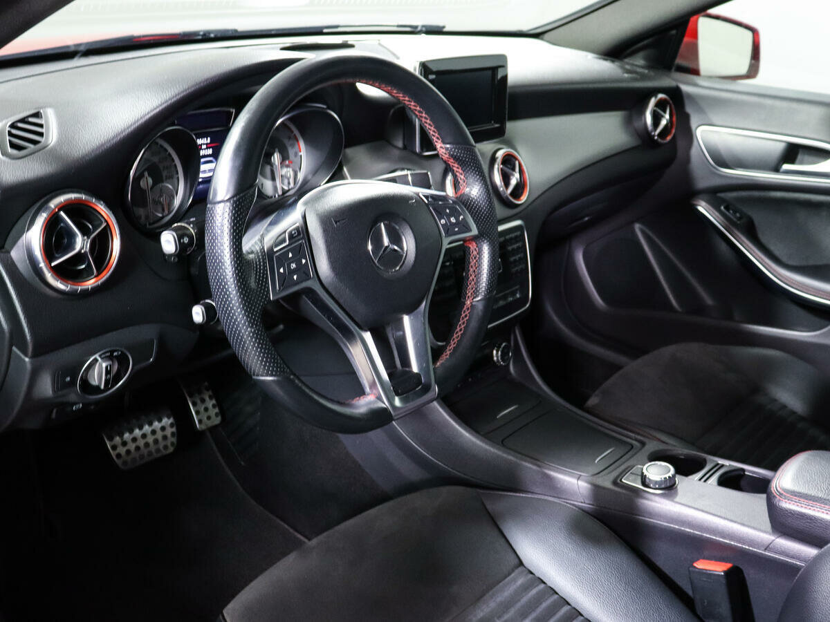 Mercedes-Benz CLA 200, 2014