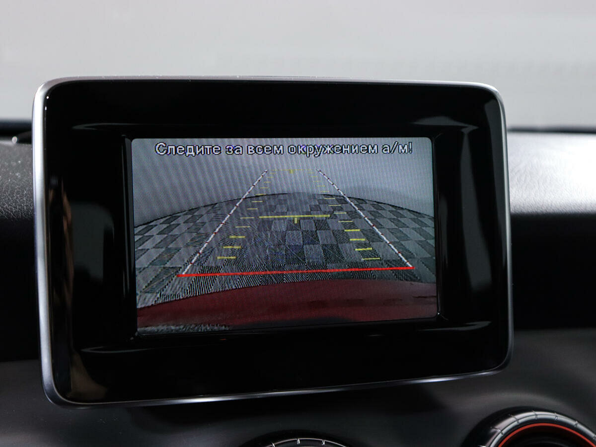 Mercedes-Benz CLA 200, 2014