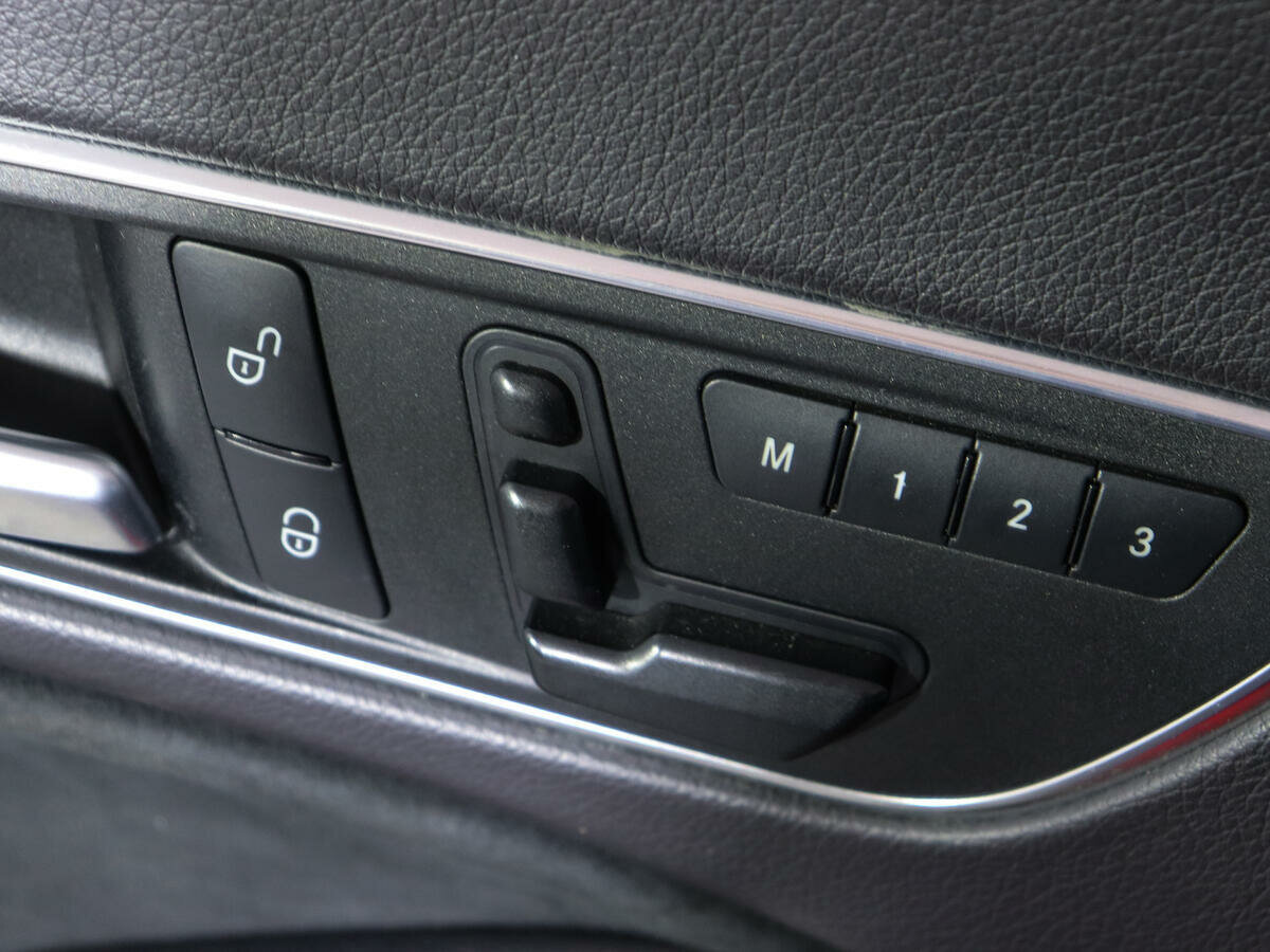 Mercedes-Benz CLA 200, 2014