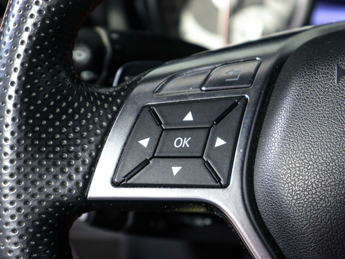 Mercedes-Benz CLA 200, 2014