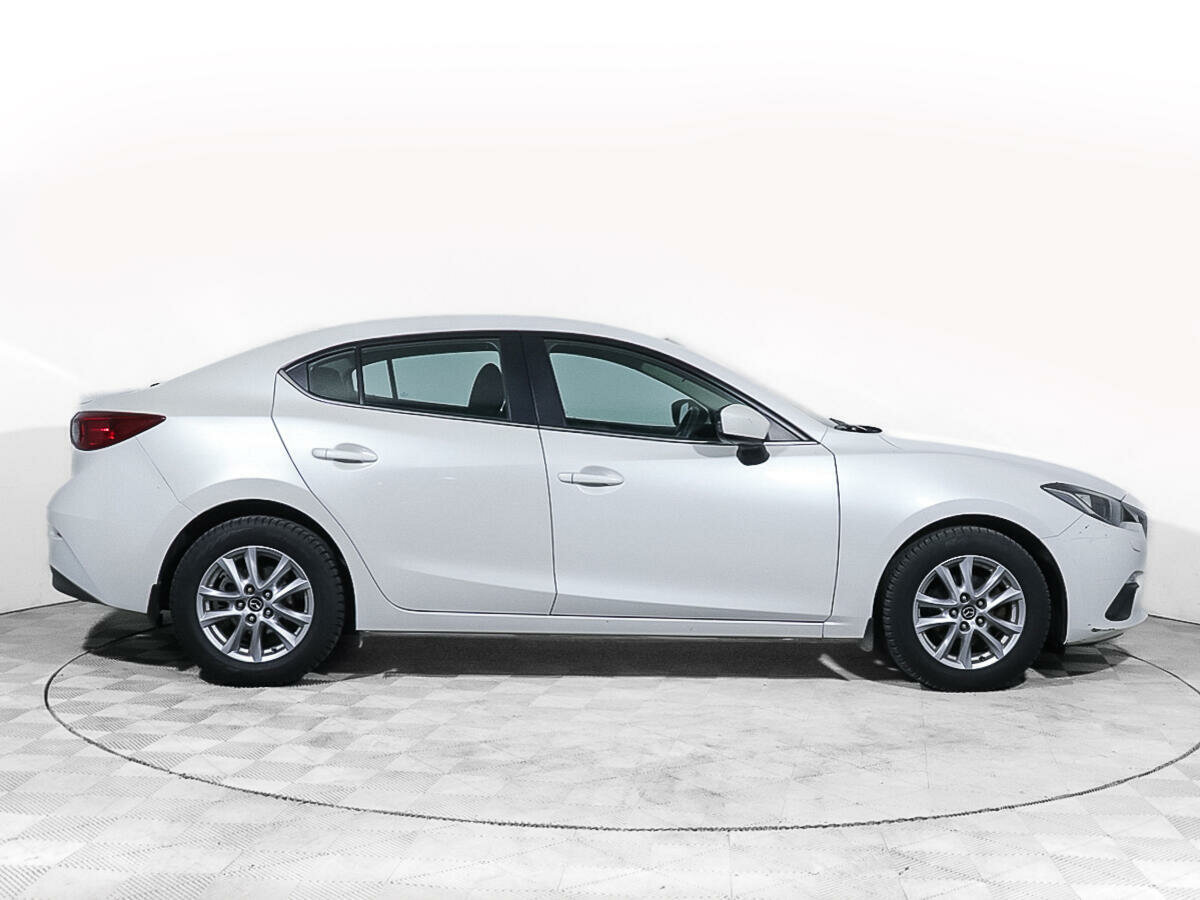 Mazda 3, 2014