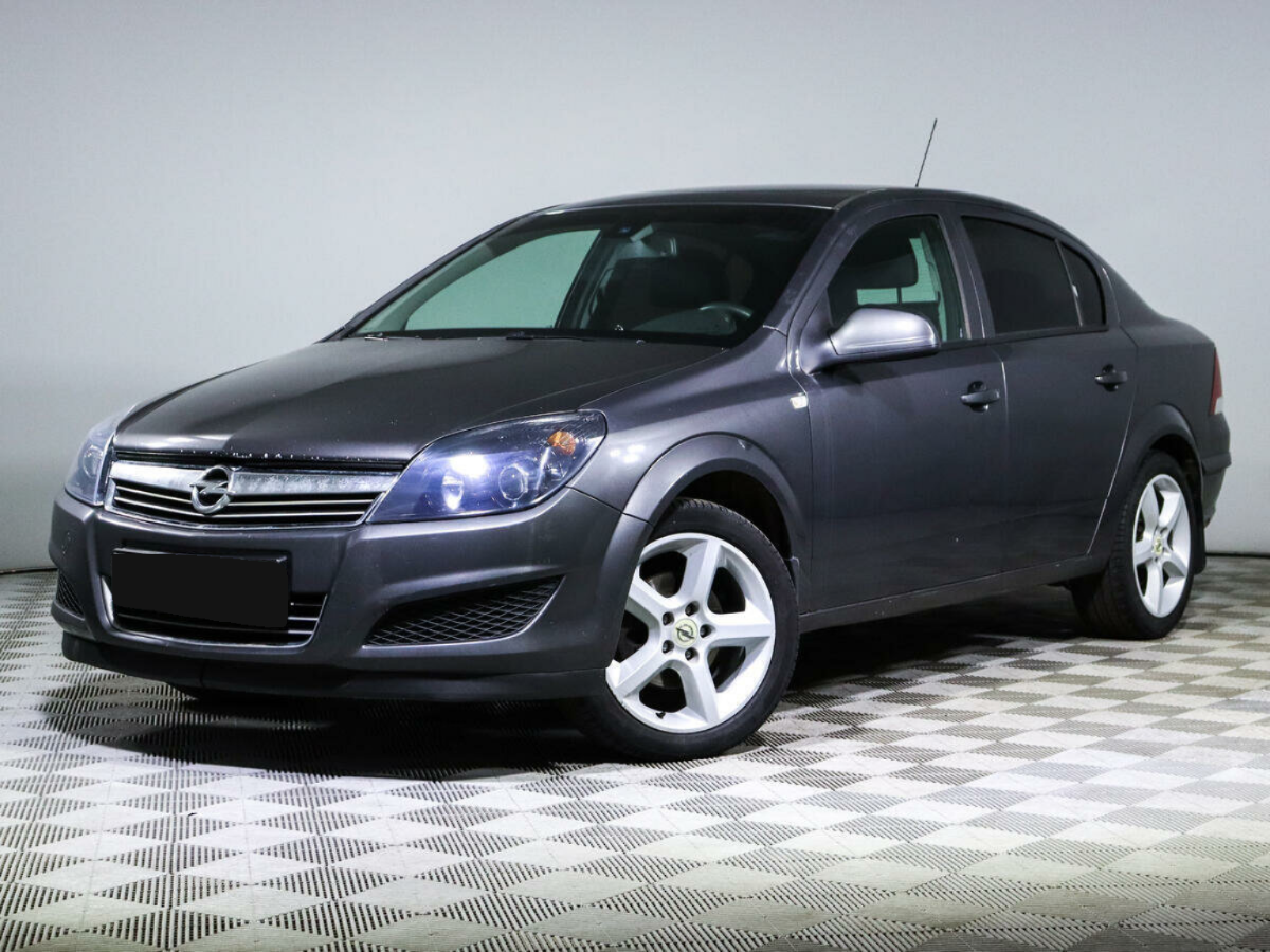 Opel Astra, 2012