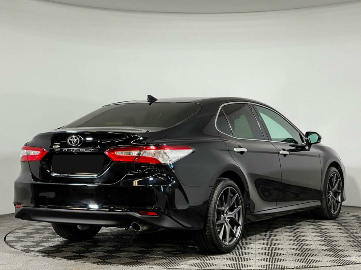 Toyota Camry, 2020