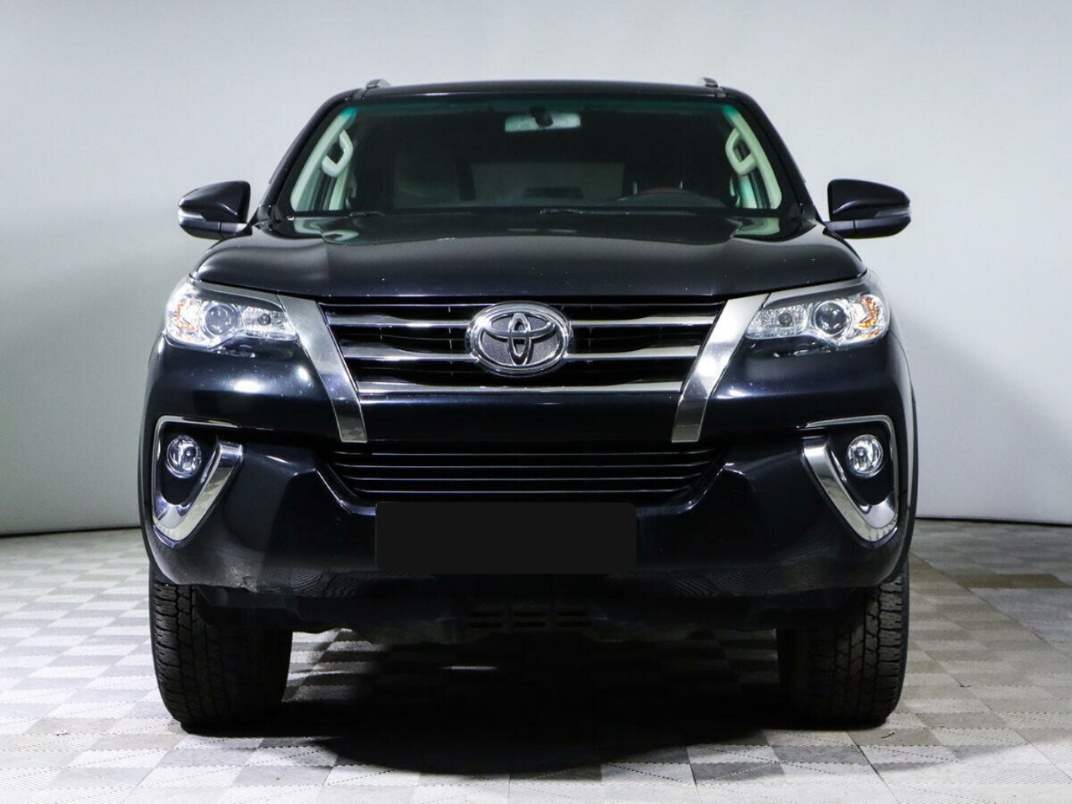 Toyota Fortuner, 2018