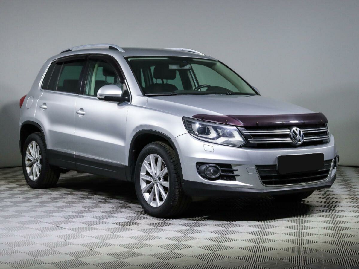 Volkswagen Tiguan, 2011