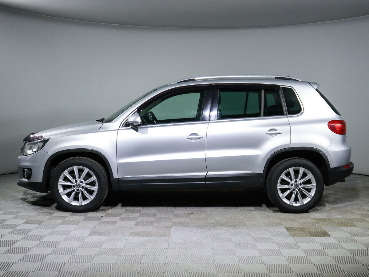 Volkswagen Tiguan, 2011