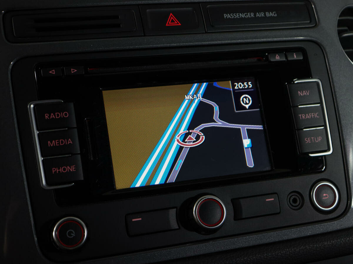 Volkswagen Tiguan, 2011