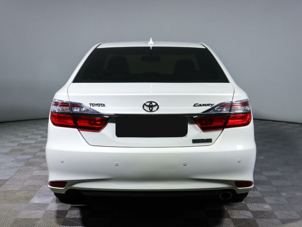 Toyota Camry, 2017