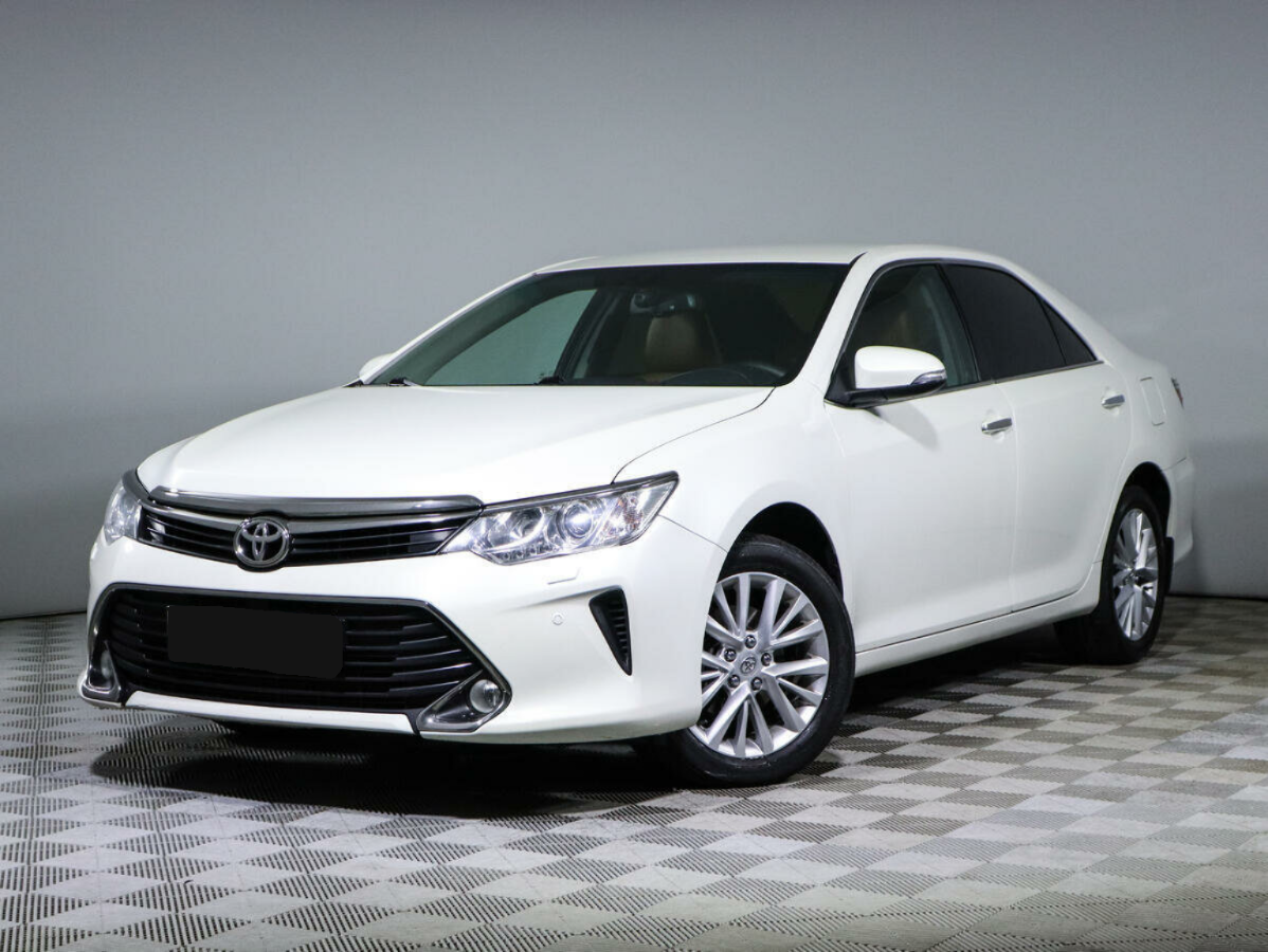 Toyota Camry, 2017