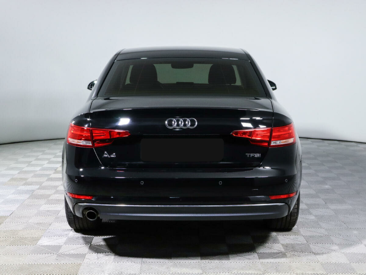 Audi A4, 2016