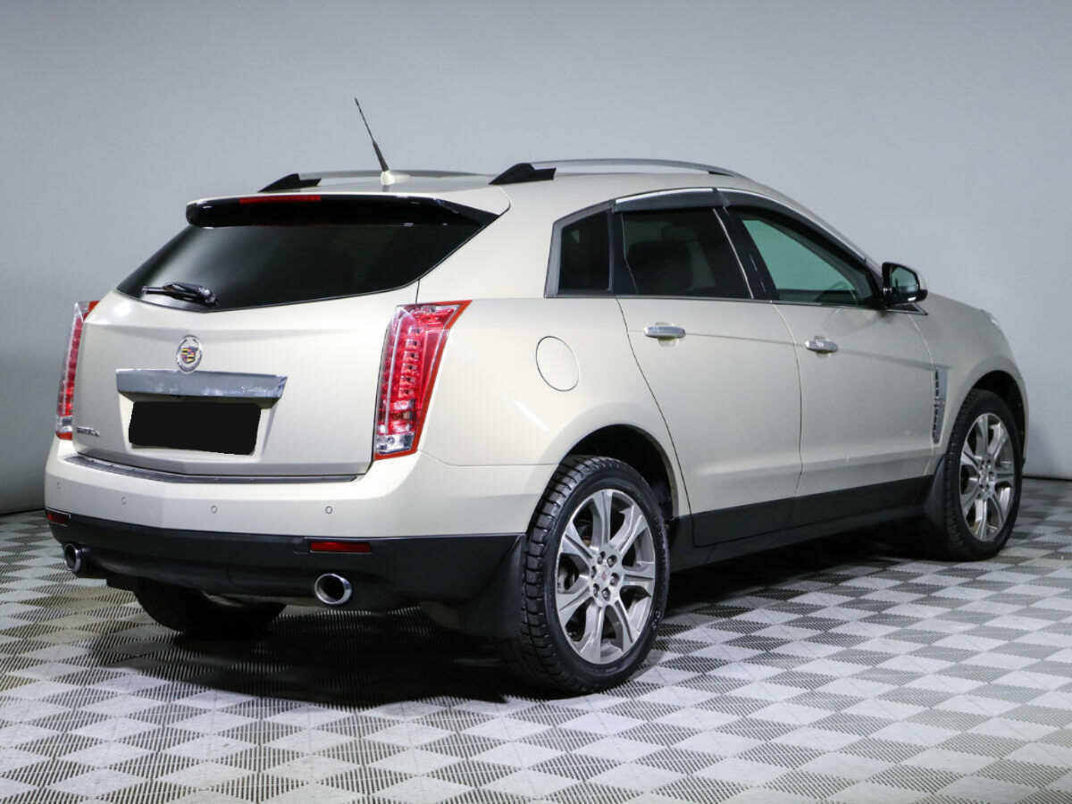 Cadillac SRX, 2011