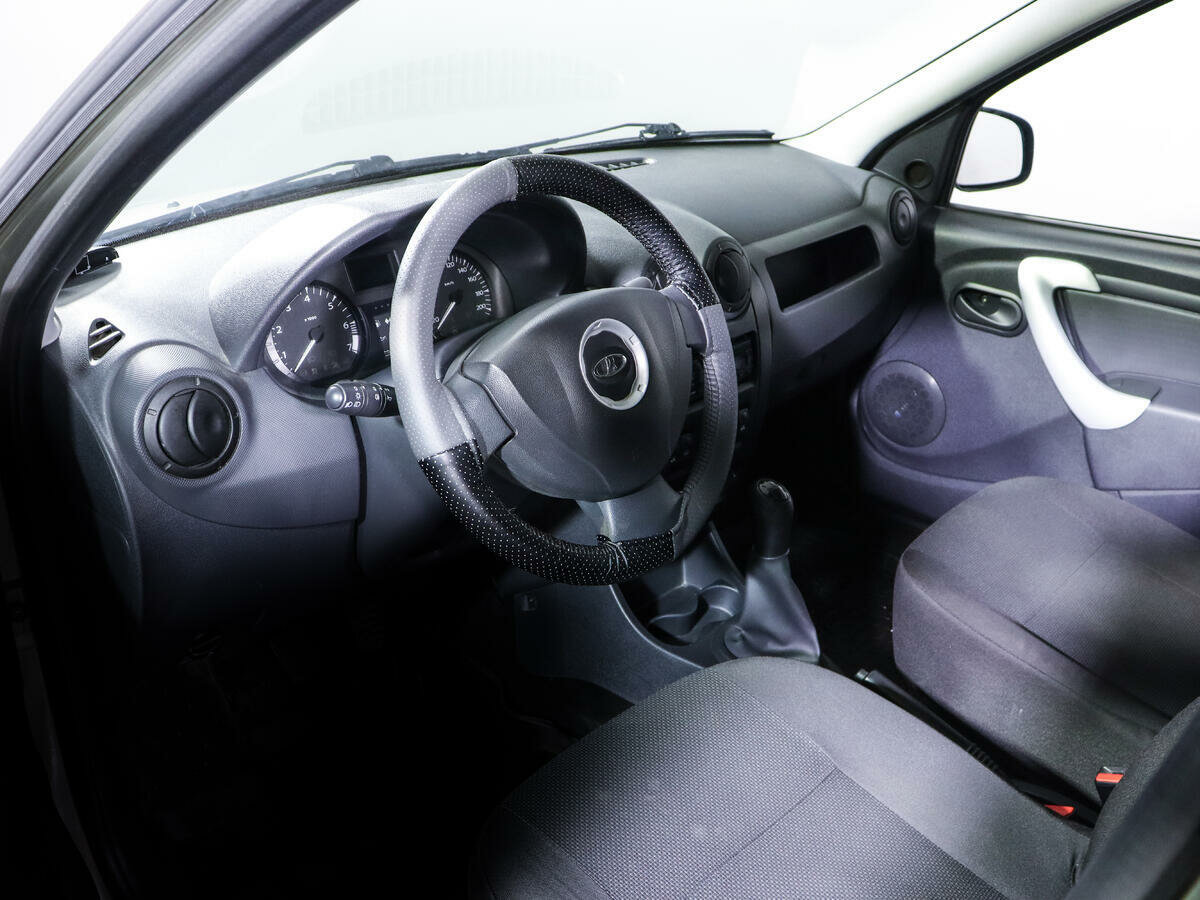 Lada (ВАЗ) Largus, 2017