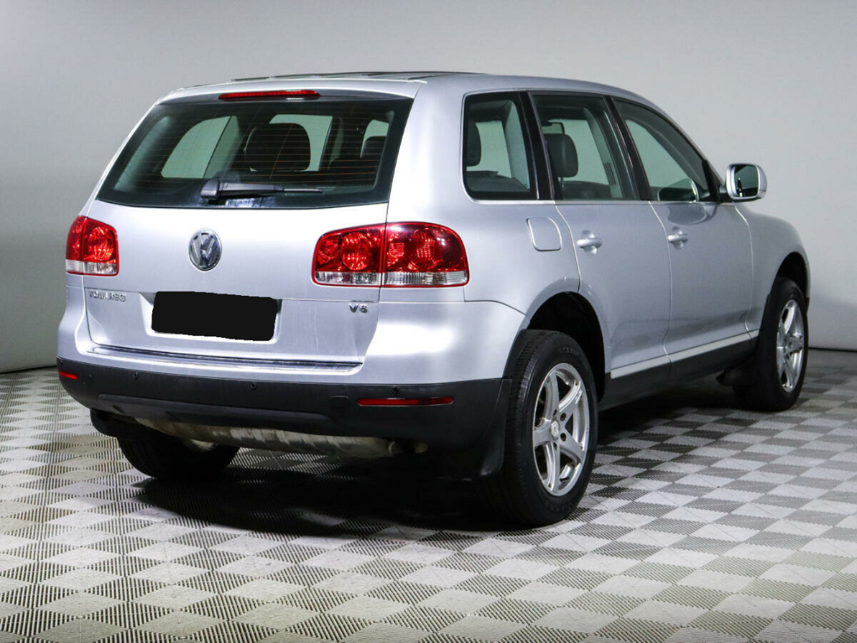 Volkswagen Touareg, 2005