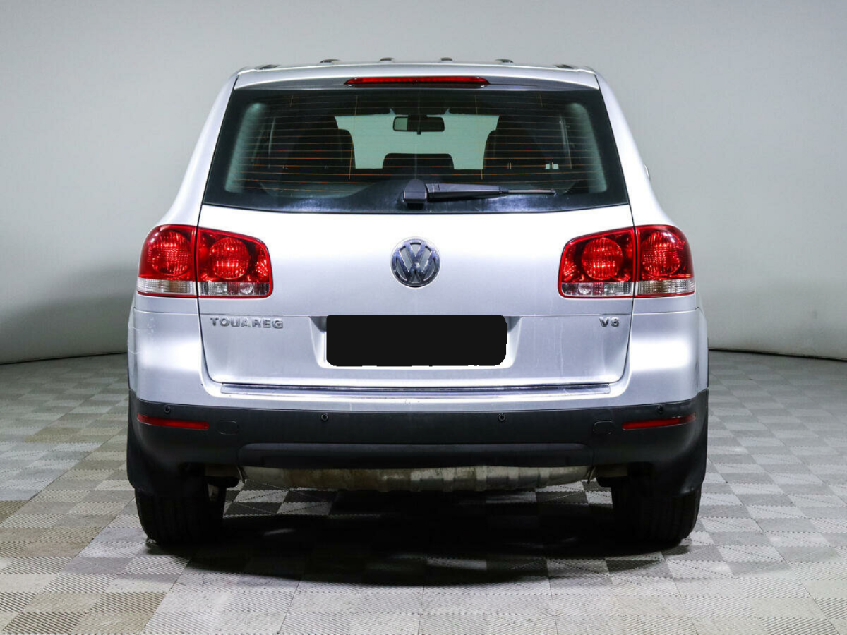 Volkswagen Touareg, 2005