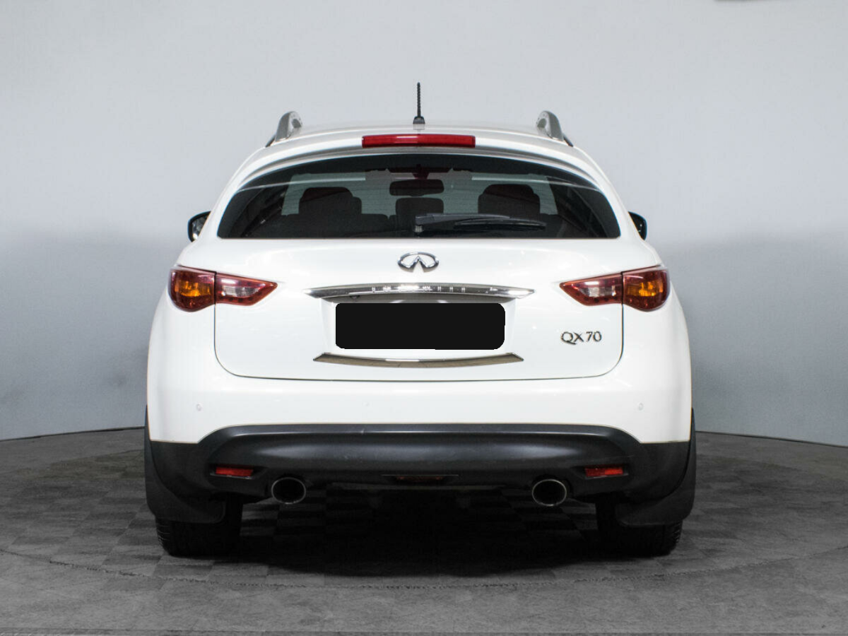 Infiniti QX70, 2013