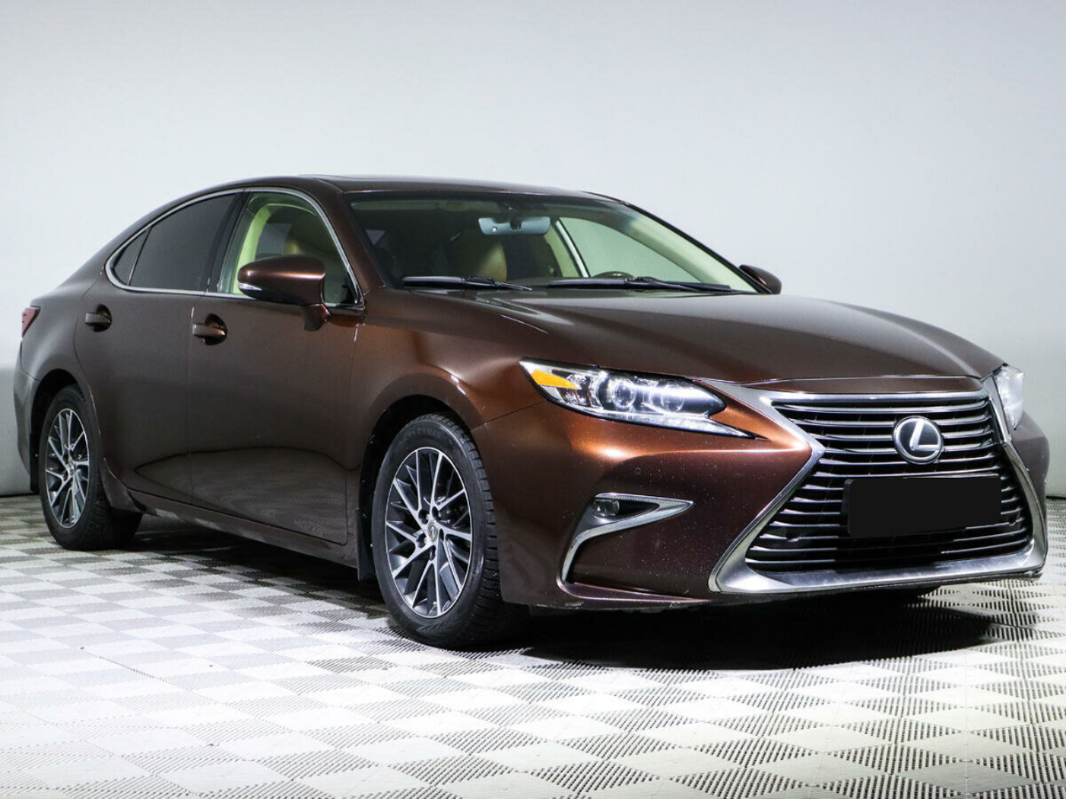 Lexus ES 200, 2017