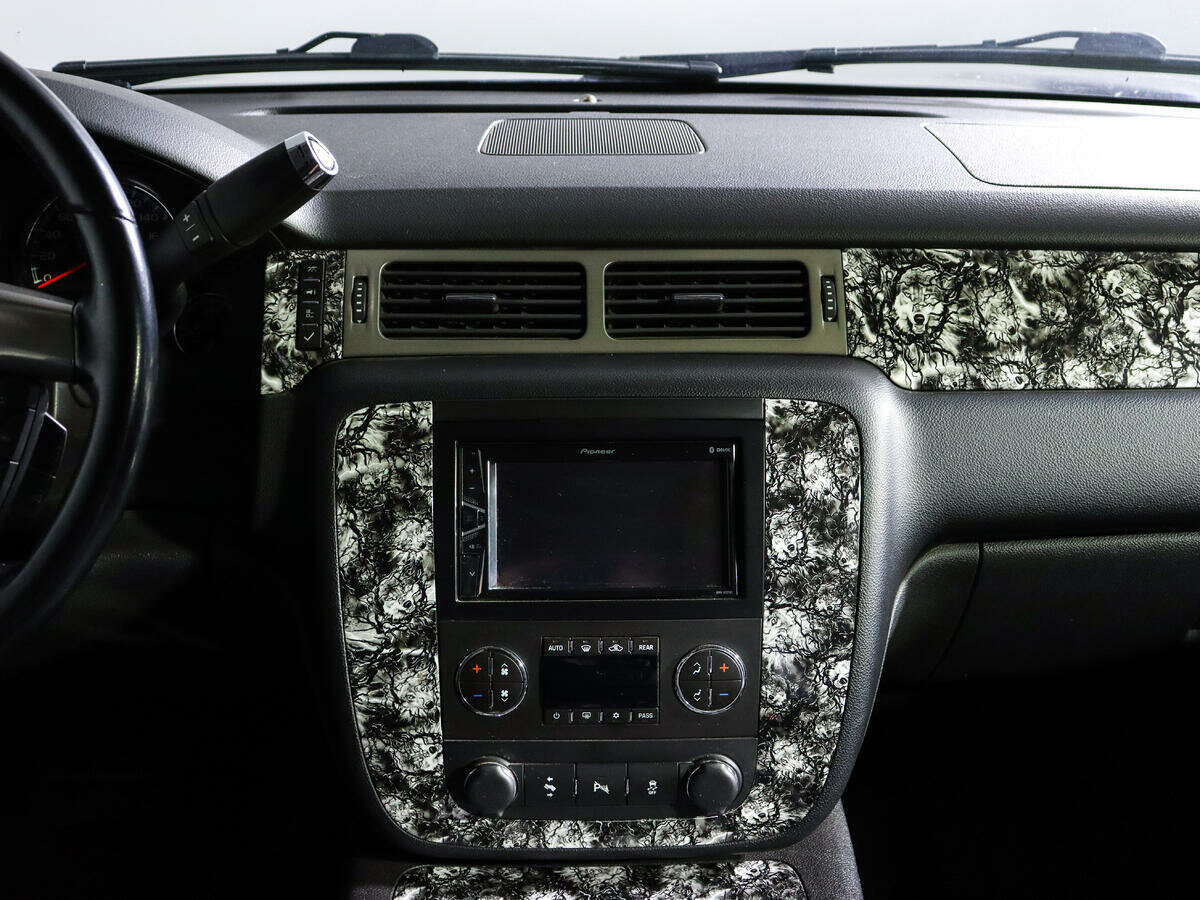 Chevrolet Tahoe 6AT, 2013