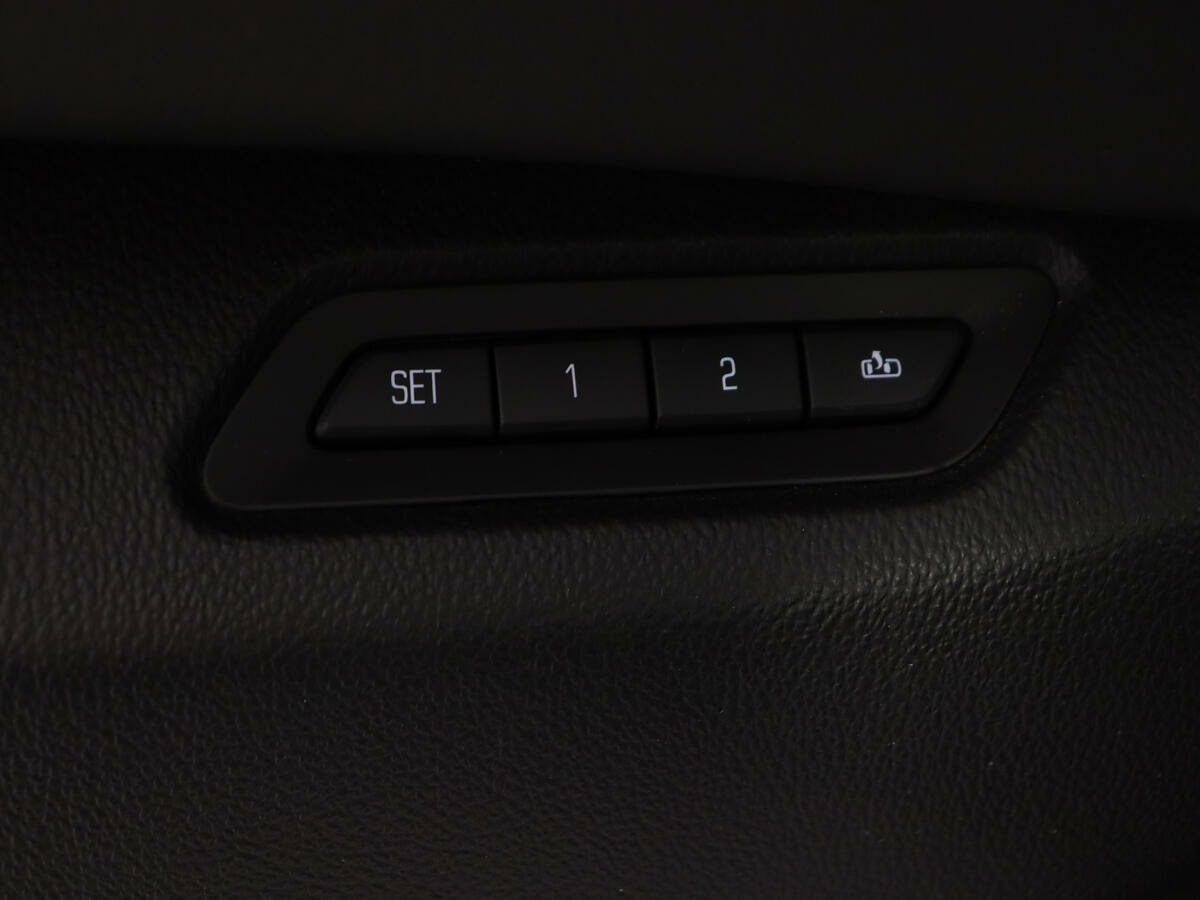 Cadillac Escalade, 2015