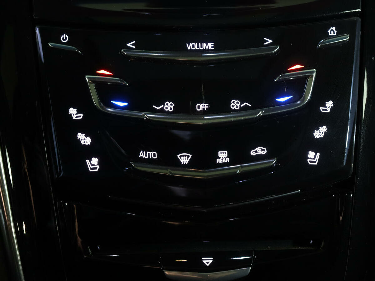 Cadillac Escalade, 2015