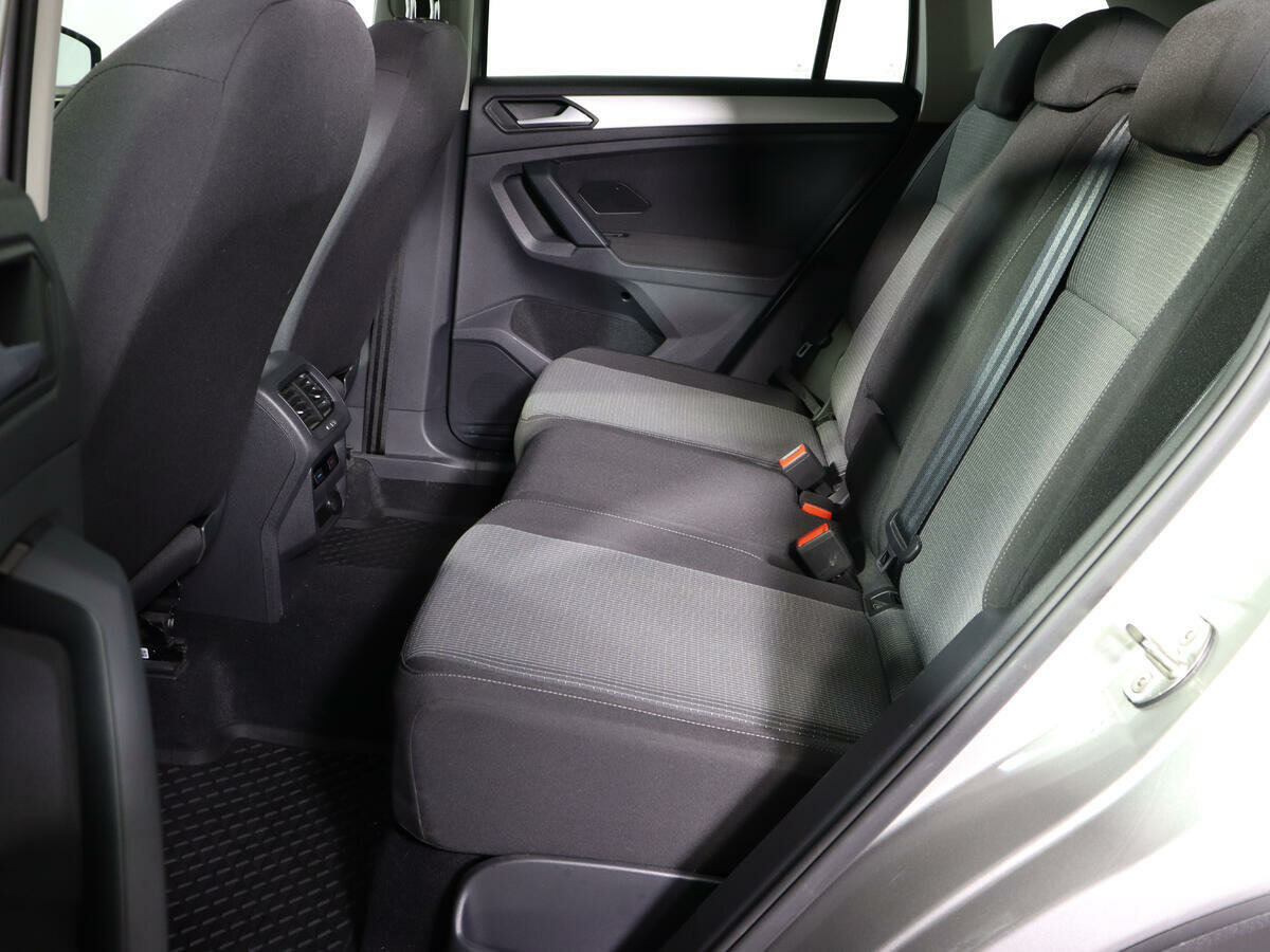 Volkswagen Tiguan, 2021