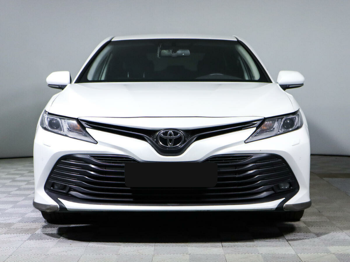 Toyota Camry, 2020