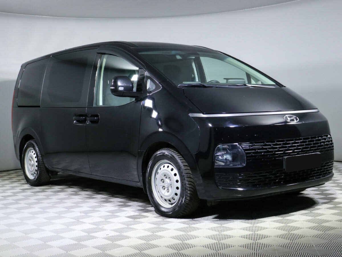 Hyundai Staria, 2021